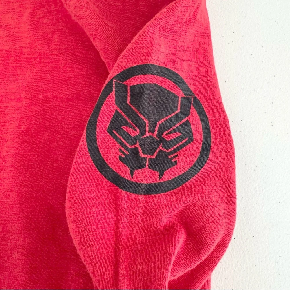 GAP Kids Red Black Panther Long Sleeve Tee - MEDIUM